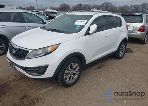 2015 Kia Sportage Lx z USA, uszkodzony, nr VIN KNDPB3AC7F7714064